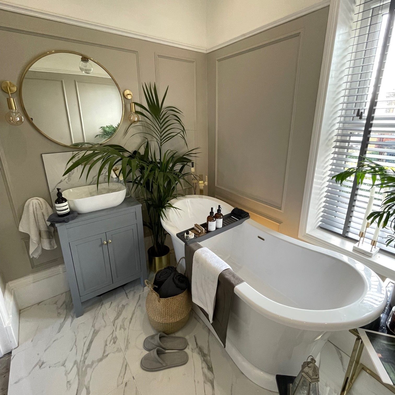 Emma created her elegant bathroom with our Bermuda Vanity and Mayfair Freestanding Bath