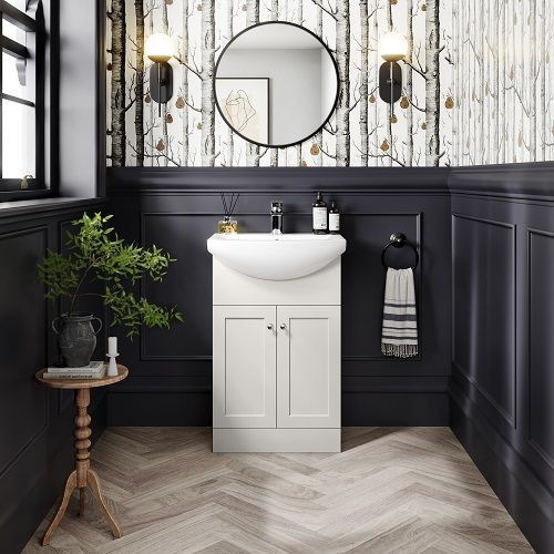 A Guide to Eliminating and Preventing Mildew in the Bathroom