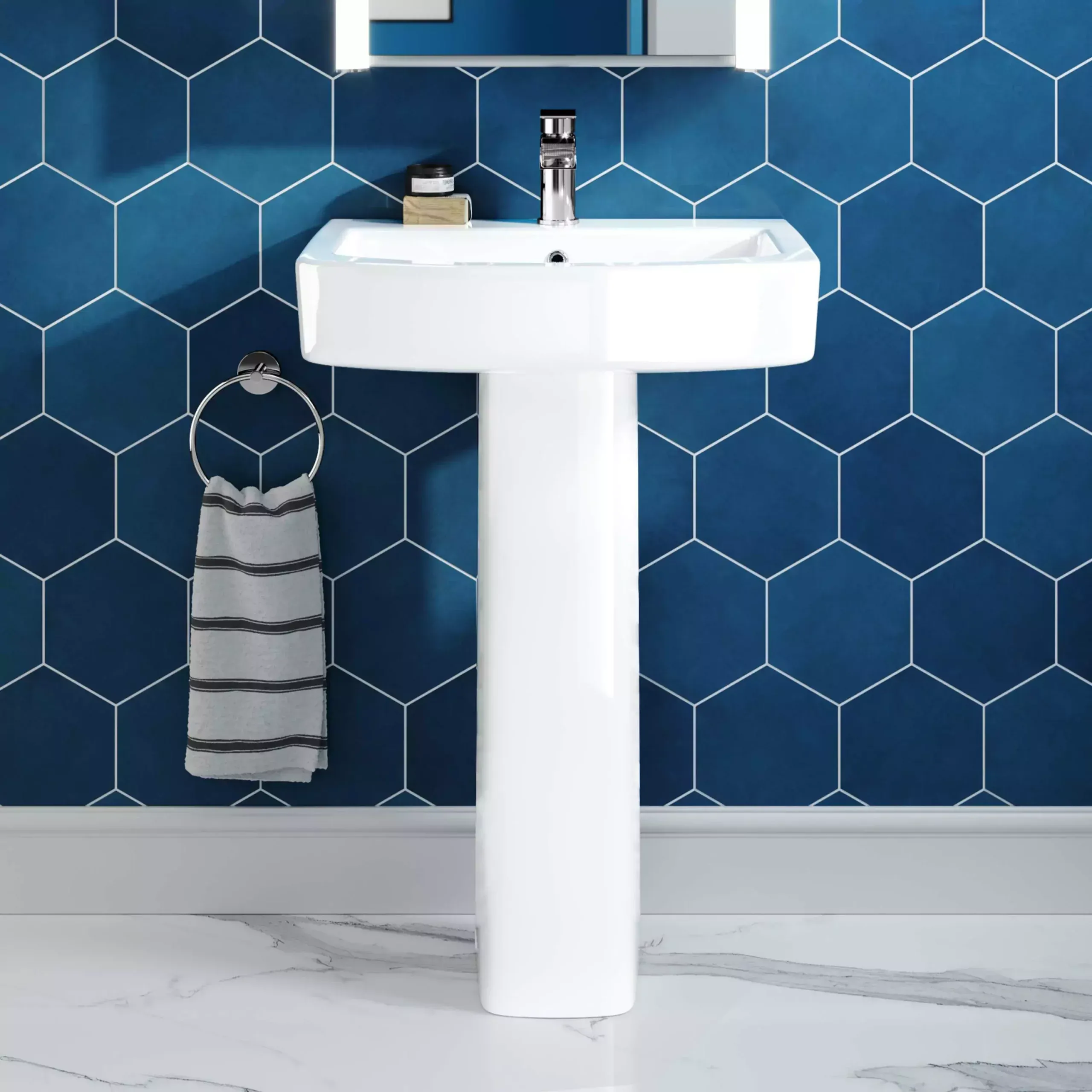 How to Install a Pedestal Sink: Preparation, Fixing, Plumbing and Sealing Guide