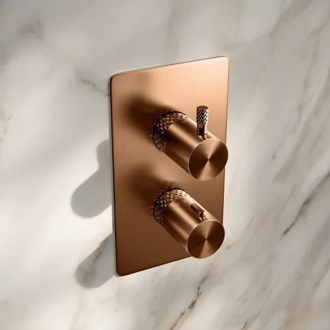 Suir Premium Brushed Copper Round Thermostatic Shower Valve with Knurled Detailing - 3 Outlet