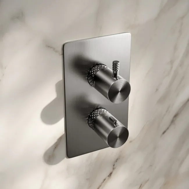 Suir Premium Brushed Gunmetal Round Thermostatic Shower Valve with Knurled Detailing - 3 Outlet