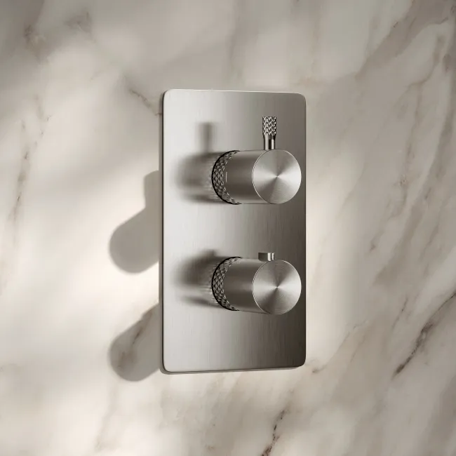 Suir Premium Brushed Nickel Round Thermostatic Shower Set with Knurled Detailing
