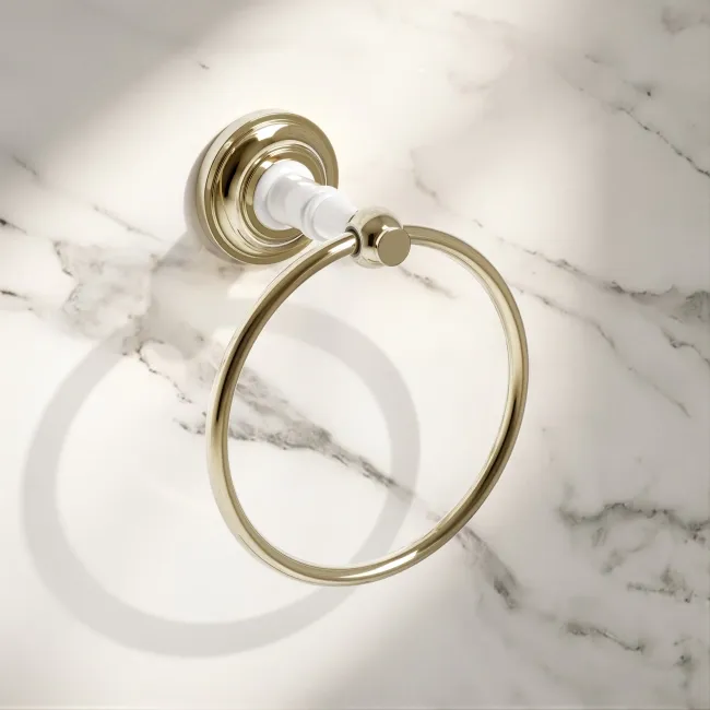 Avoca Traditional English Gold Towel Ring