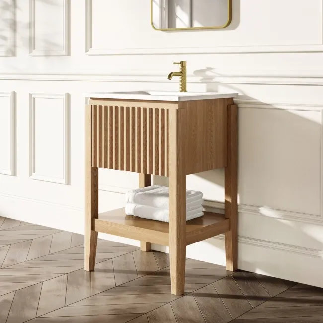 Maru Oak Wood Grain Vanity Unit & Matt White Stone Basin 600mm