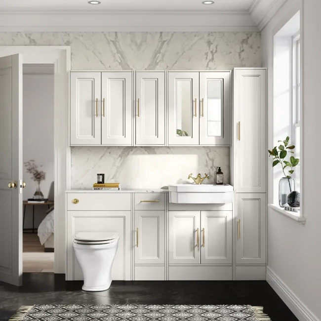 Monaco Cotton White Combination Vanity Traditional Basin with Marble Top & Kansas Toilet with Wooden Seat 1500mm - Brass Knurled Handles