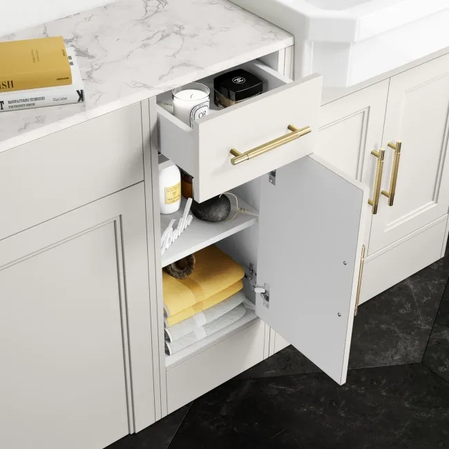 Monaco Cotton White Combination Vanity Traditional Basin with Marble Top & Kansas Toilet with Wooden Seat 1500mm - Brass Knurled Handles