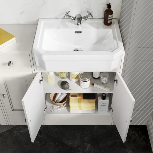 Monaco Cotton White Combination Vanity Traditional Basin and Hudson Toilet with Wooden Seat 1500mm