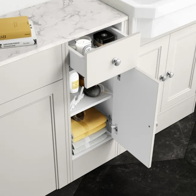 Monaco Cotton White Combination Vanity Traditional Basin with Marble Top & Kansas Toilet with Wooden Seat 1500mm