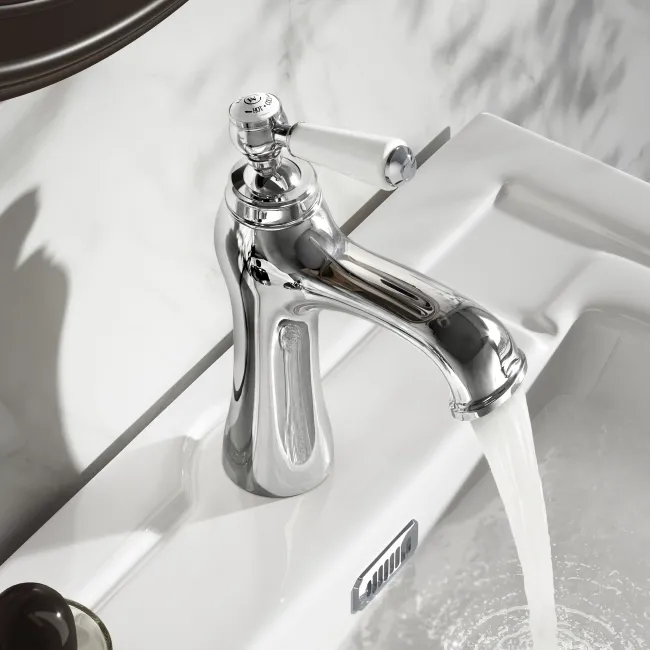 Avoca Traditional Chrome Basin Mixer Tap