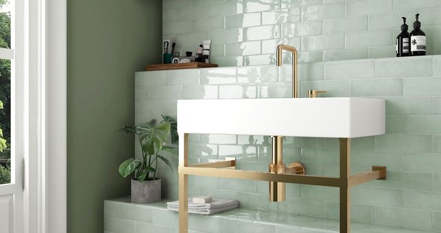 8 Green Bathroom Ideas