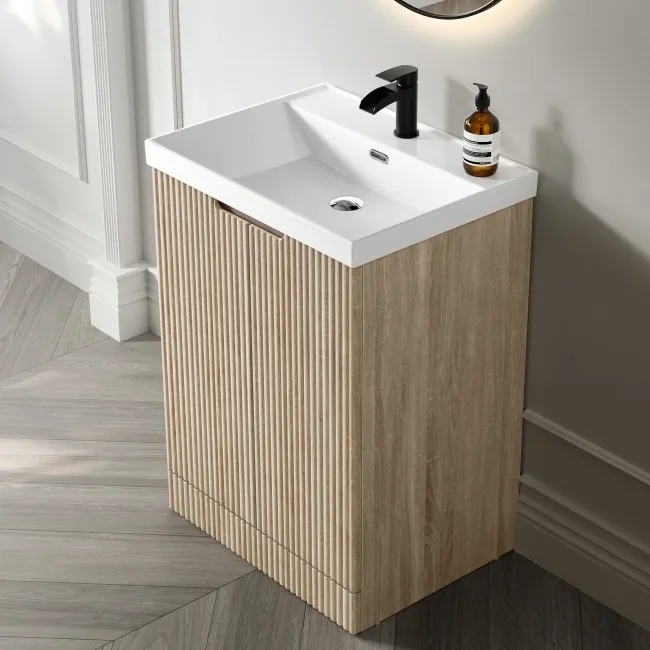 Crete Fluted Apex Oak Basin Vanity 600mm