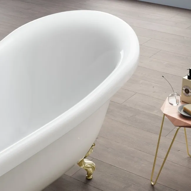 Highbury 1550mm Roll Top Slipper Bath - Brushed Brass Ball Feet