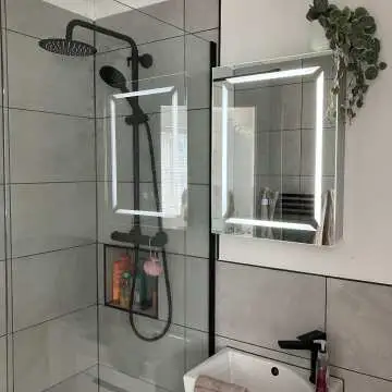 Haisley Illuminated LED Mirror Cabinet With BLUETOOTH Speaker 700x500mm