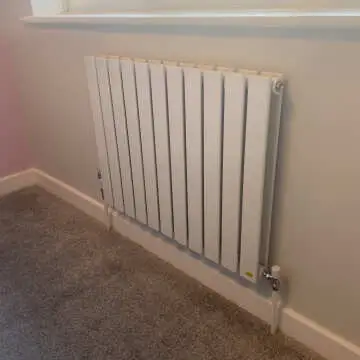 Faro White Double Flat Panel Horizontal Radiator 600x770mm
