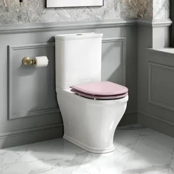 Kansas Traditional Rimless Close Coupled Toilet With Cashmere Pink Wooden Seat Brushed Brass Hinges