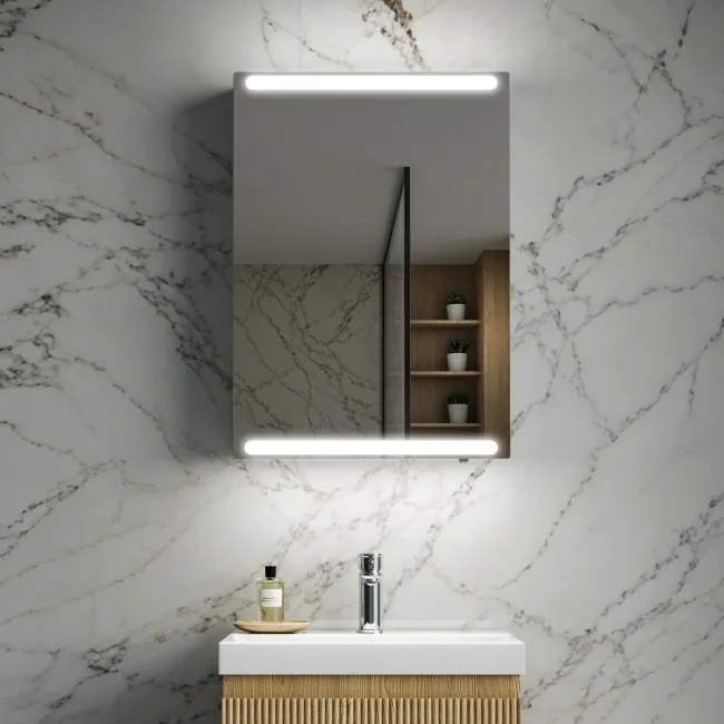 Felicity Battery Powered Gloss White LED Mirror Cabinet 700x500mm