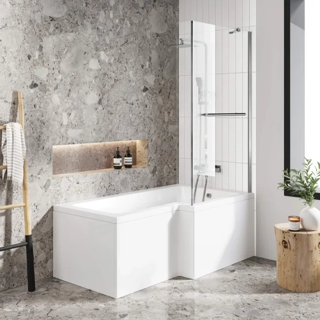 L Shaped 1600 Shower Bath & 4mm Fixed Screen with Rail - Right Handed