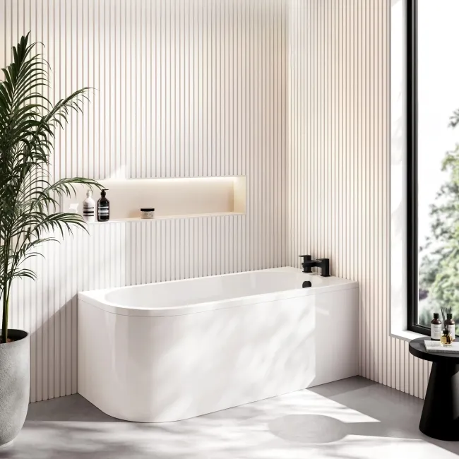Turku 1500mm Space Saving Bath - Right Handed
