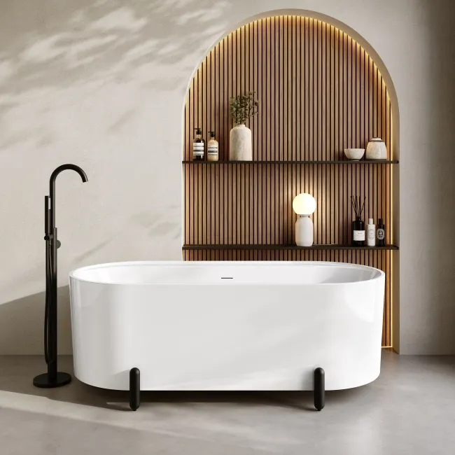 Shore 1700 Gloss White Freestanding Bath - Matt Black Feet
