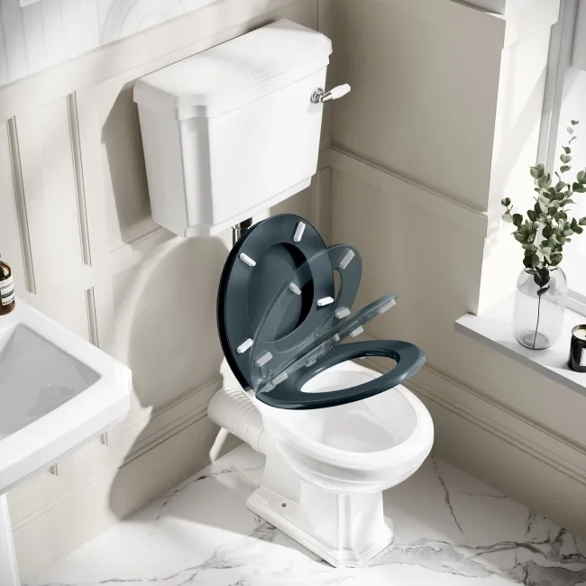 Hudson Traditional Low-Level Toilet With Inky Blue Seat & Pedestal Basin - Double Tap Hole