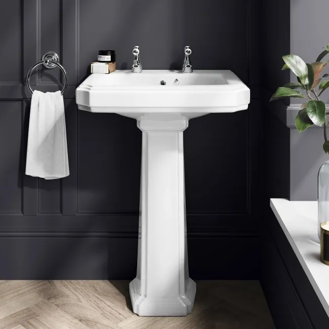 Hudson Traditional Toilet With Cotton White Seat & Pedestal Basin Set - Double Tap Hole