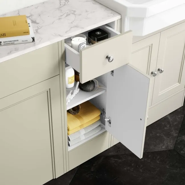 Monaco Chalk White Vanity Traditional Basin with Marble Top & Hudson Toilet with Wooden Seat 1500mm