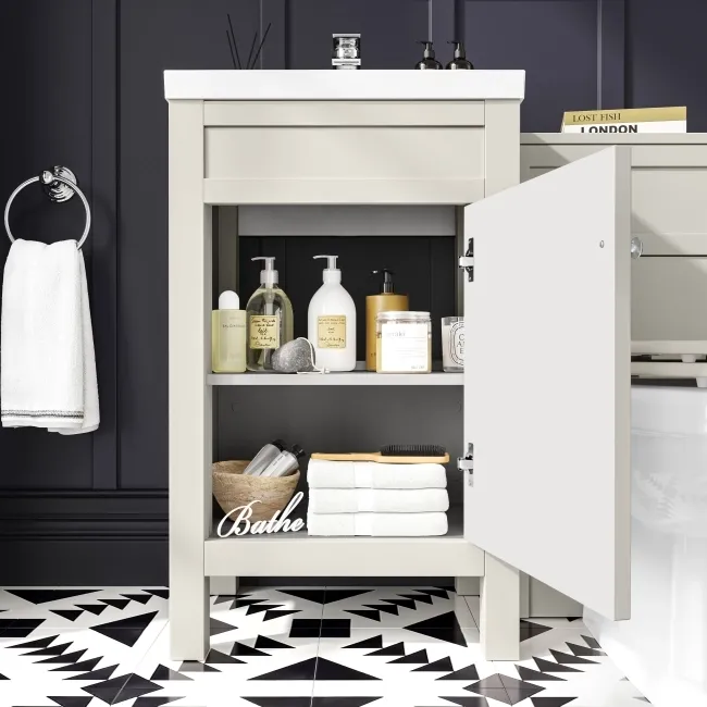 Bermuda Chalk White Combination Vanity Basin and Hudson Toilet with Wooden Seat 1000mm