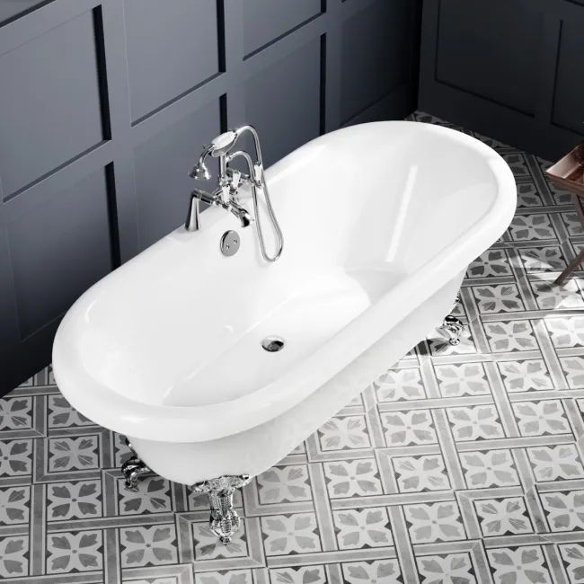 Grosvenor 1800mm Roll Top Bath - Chrome Ball Feet