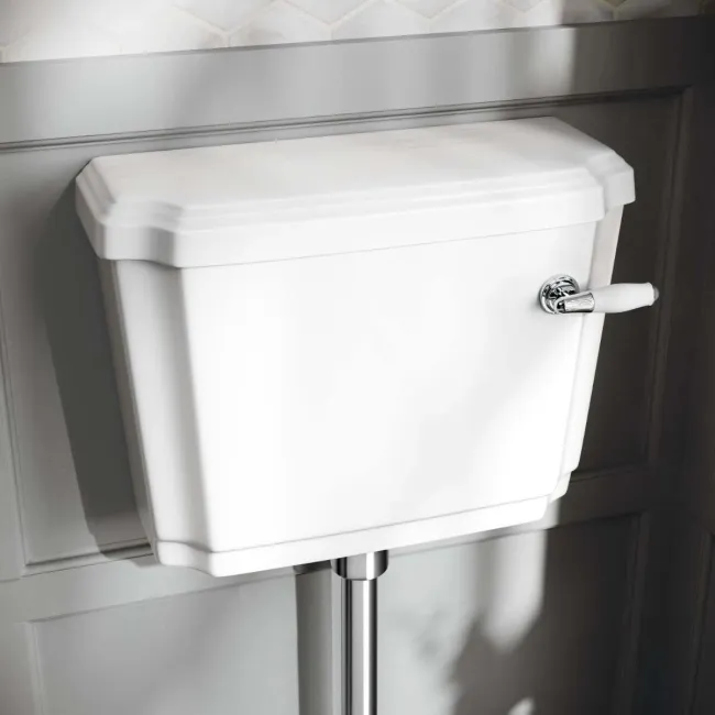 Hudson Traditional Close Coupled Toilet With Low-Level Cistern & Pedestal Basin Set Single Tap Hole