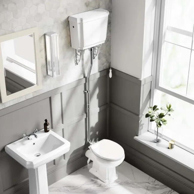 Hudson Traditional Close Coupled Toilet High-Level Cistern & Pedestal Basin Set Single Tap Hole