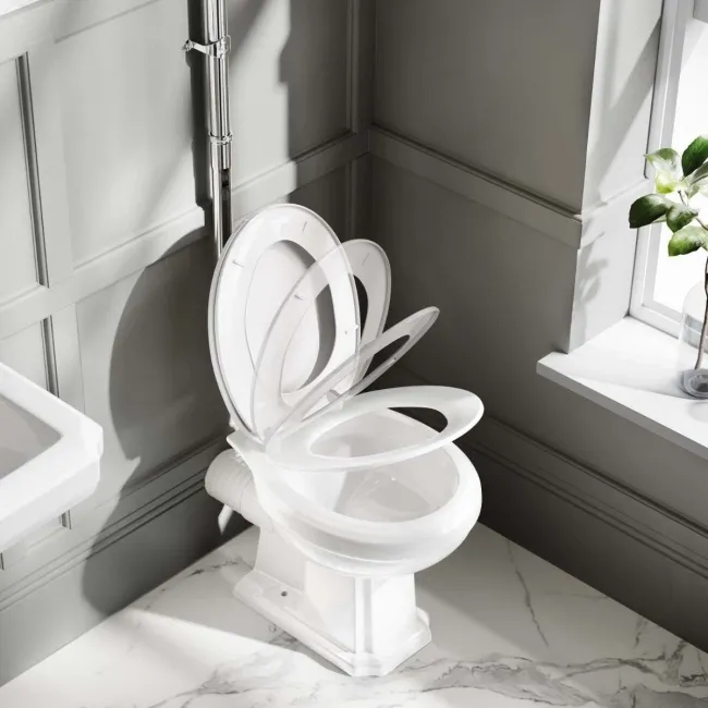 Hudson Traditional Close Coupled Toilet High-Level Cistern & Pedestal Basin Set Single Tap Hole