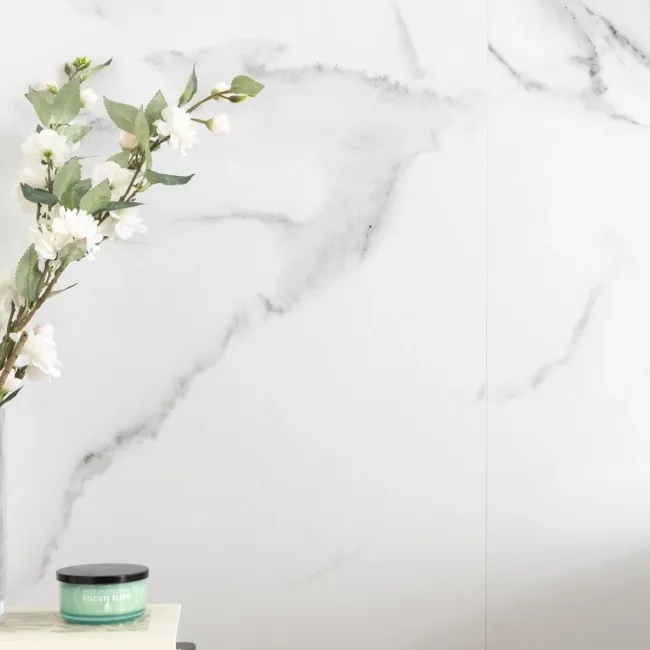 Trepanel Aqua Luxe®Bold Carrara Marble Effect Satin Embossed SPC Wall Panel 4 Pack (Covers 2.80 SQM)