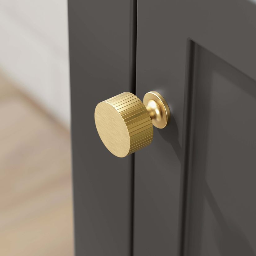 Brushed Brass Handle for Traditional Furniture Ranges