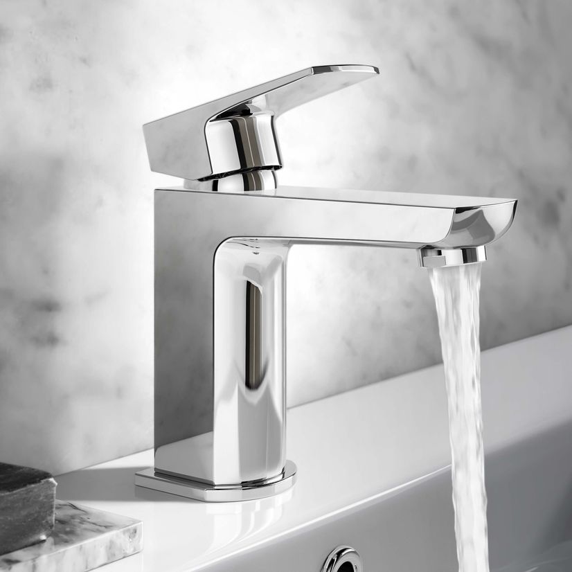 Soar Chrome Basin & Shower Bath Mixer Tap Set