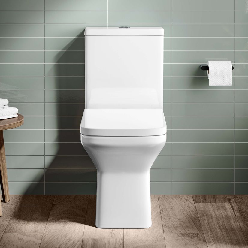 Dallas Rimless Close Coupled Toilet With Soft Close Seat