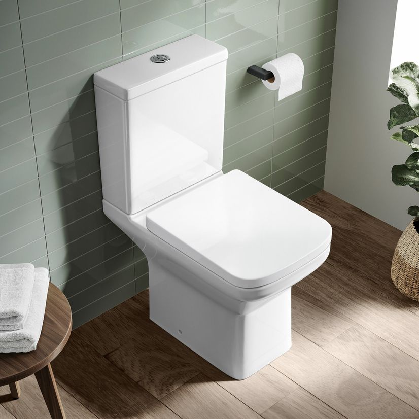 Dallas Rimless Close Coupled Toilet With Soft Close Seat