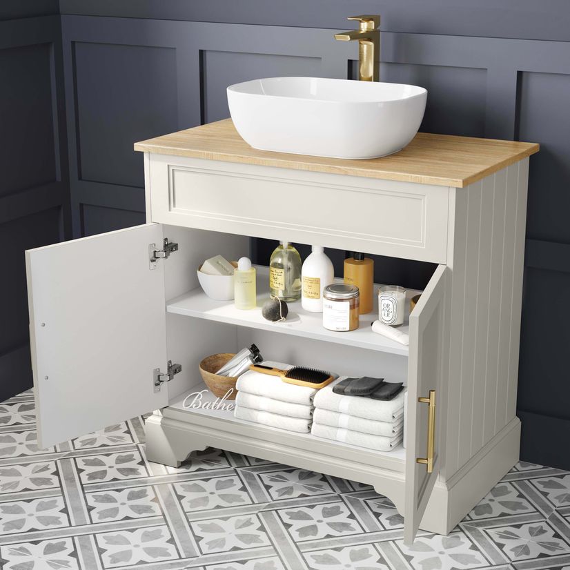 Lucia Chalk White Vanity with Oak Effect Top & Curved Counter Top Basin 840mm - Brass Knurled Handles